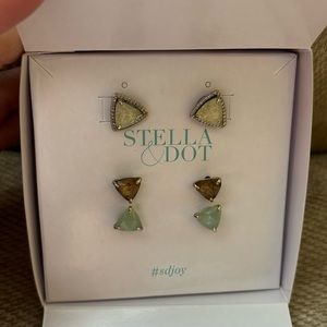 Stella & Dot Sommerville Halo Stud Set